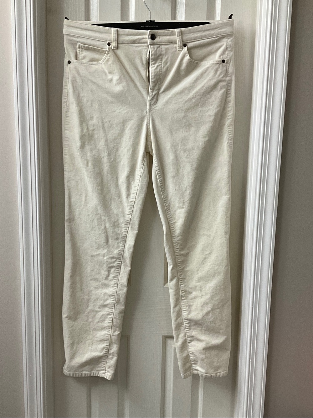 Talbots Cream Skinny corduroy pants
